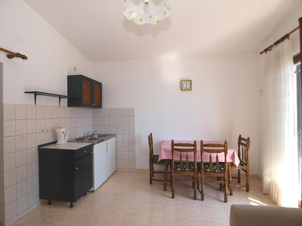 Apartmani Korljan Gradac  Exterior photo