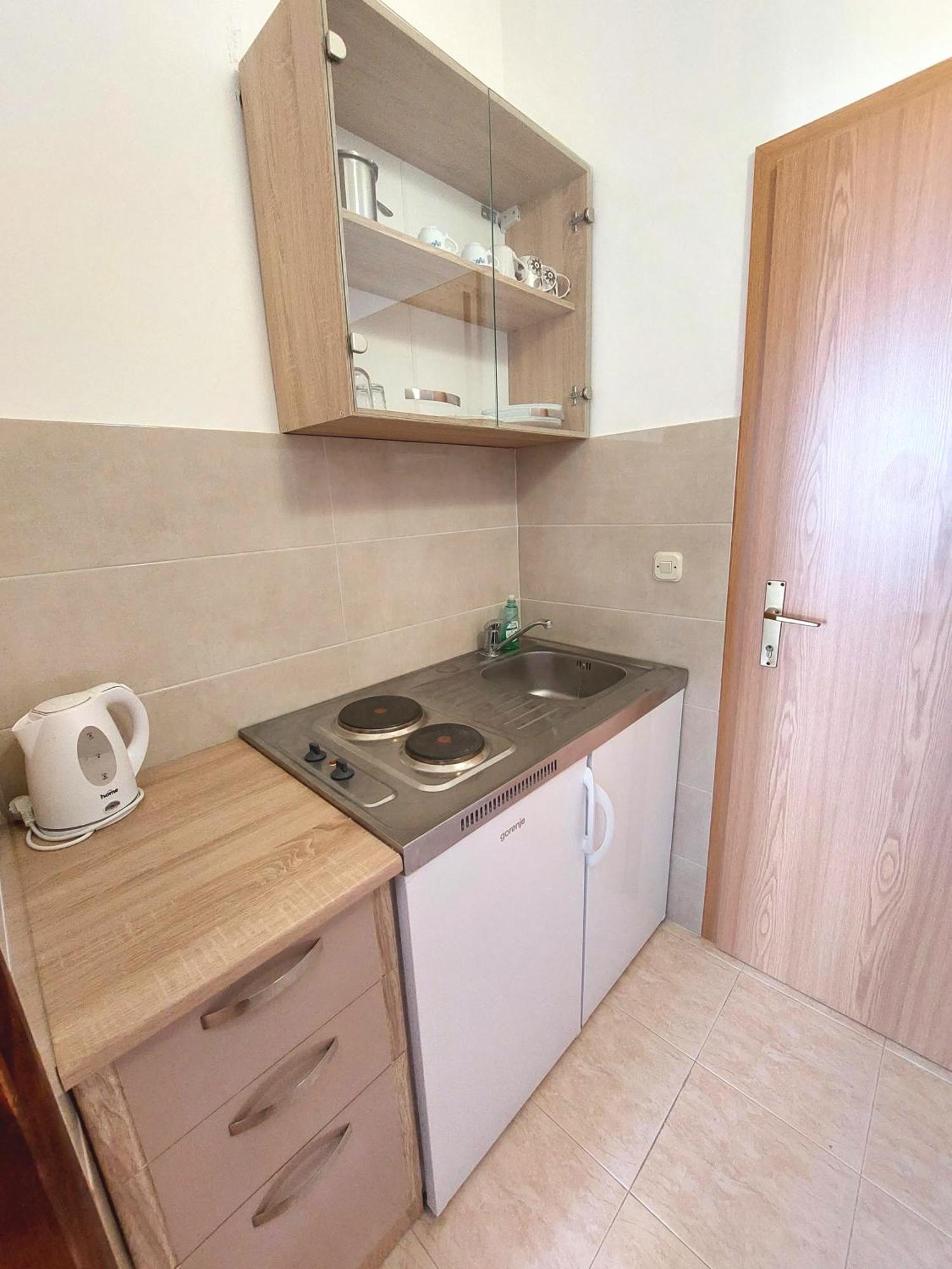 Apartmani Korljan Gradac  Exterior photo